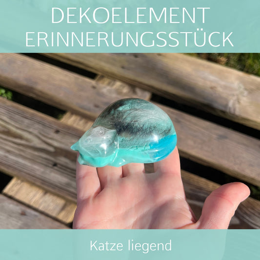 Katze liegend